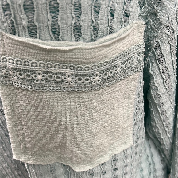 POL Mint Green Textured Tunic - Picture 3 of 6